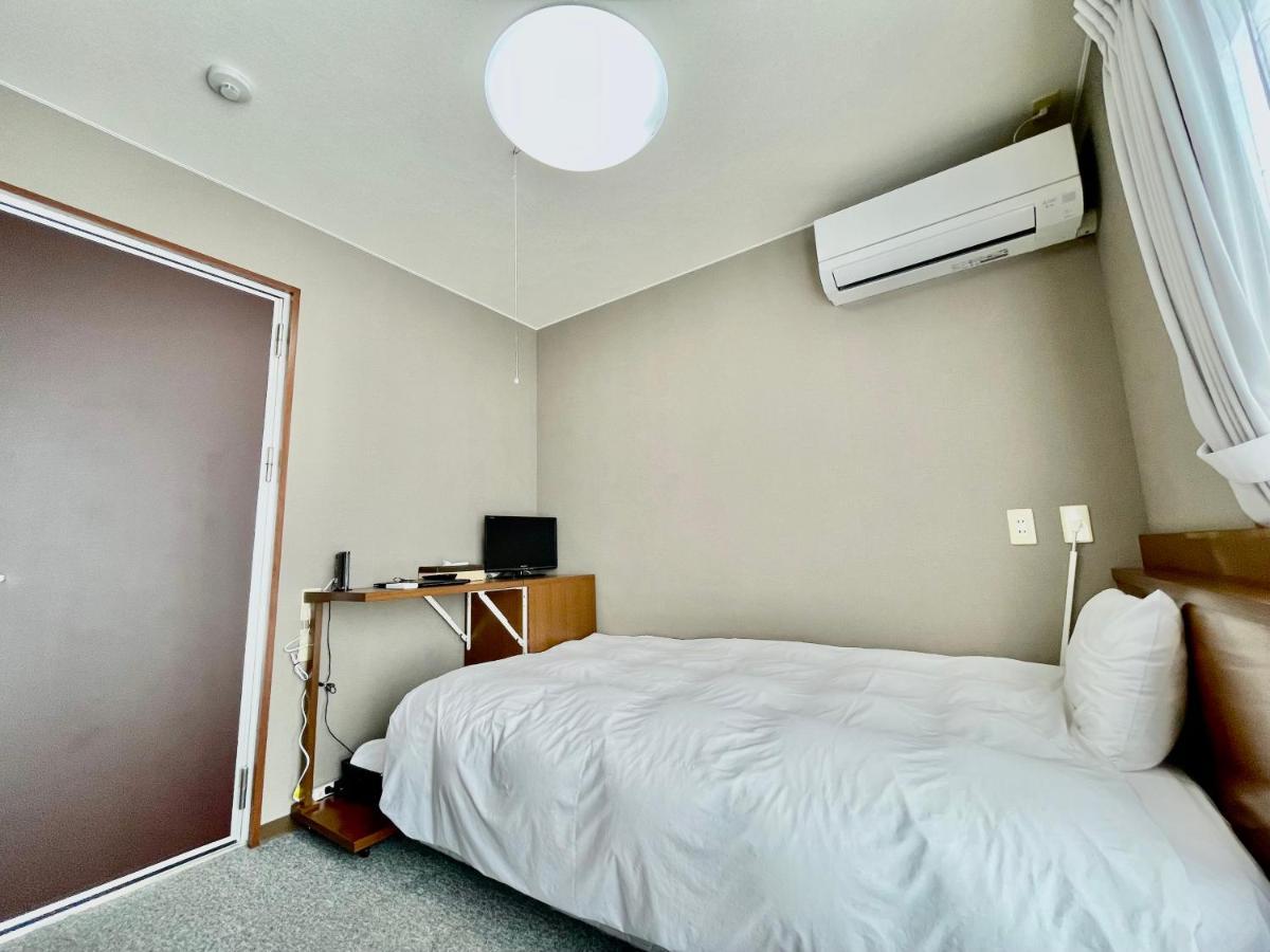 Hotel Umizola Наха Экстерьер фото