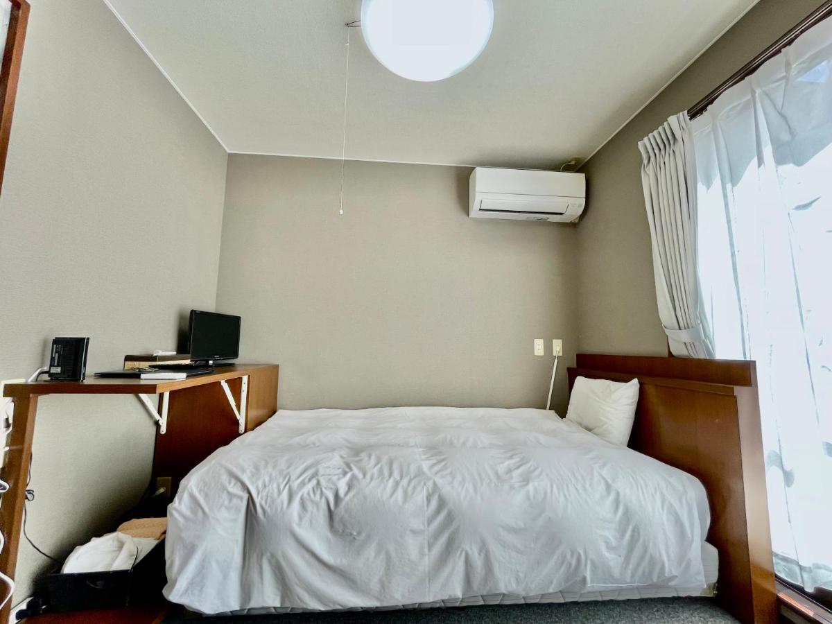 Hotel Umizola Наха Экстерьер фото