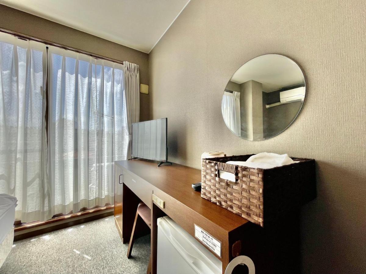 Hotel Umizola Наха Экстерьер фото